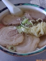 「チャーシュー麺 ハーフ&ハーフ （682円）」@佐野らーめん 麺龍の写真