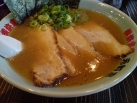 「中チャーシュー990円」@横浜家系元町家の写真