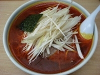 「激辛らーめん+大盛り」@麺屋大海 新宿店の写真