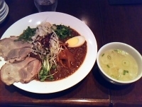 「特製ルーエキスらーめん スペシャル（濃度七）」@豆金餃子の写真