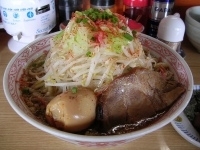 「大黒醤麺（中盛）+味玉」@常勝軒 前橋総本店の写真