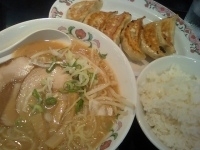 「ラーメンランチ（王将ラーメン+餃子+ライス）714円」@餃子の王将 都賀駅西口店の写真