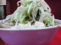 「小豚ラーメン（ヤサイましましニンニク）」@ラーメン二郎 神田神保町店の写真