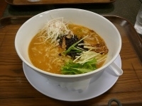 「ジャージャー風溶かし味噌ラーメン」@富士見食堂の写真