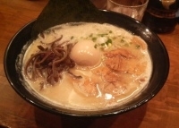 「塩とんこつチャーシュー&煮玉子」@波動軒の写真