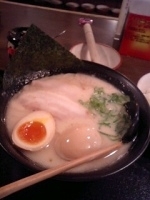 「味玉だるま麺」@だるまのめ 秋葉原店の写真