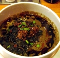 「四川黒担々麺（白めし付き）」@天空記の写真