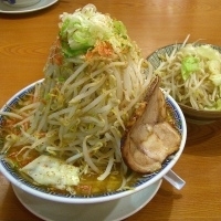 「大黒醤麺 大盛 野菜 野菜」@常勝軒 伊勢崎総本店の写真