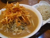 「ネギみそラーメン半チャーハン」@珍來 新小岩店の写真