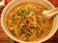 「濃厚坦々麺780円」@Ban’s Kitchenの写真