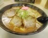 「旨激辛ラーメン」@ラーメンさんぱち 江別店の写真