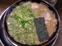 「Wスープラーメン700円（当時650円）」@無鉄砲 大阪店の写真