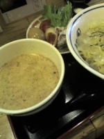 「冷しゃぶつけ麺豆乳仕立て+味玉」@徳島ラーメン ほんまやの写真