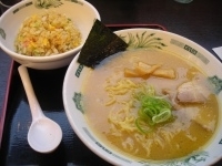 「半チャーハン味噌ラーメン630円」@日高屋 亀有南口店の写真