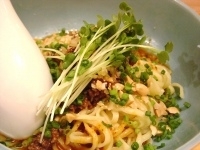 「正宗担々麺（汁なし） 850円+白飯100円」@担々麺本舗 辣椒漢の写真