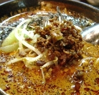 「黒酢担々麺+白ごはん小」@湯麺 破天荒の写真