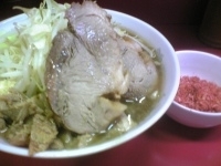 「小ラーメン（固め/ニンニクちょっと）」@ラーメン二郎 上野毛店の写真