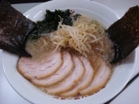 「チャーシューメン+ネギ丼」@ラーメンショップ 高田馬場店の写真