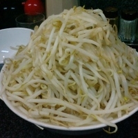 「塩らーめん 600円 + 大盛 100円（麺固め・アブラ多め・タ」@らうめん さぶ郎の写真