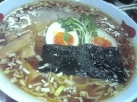 「らーめん&味玉」@支那そば 正月屋の写真