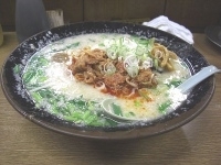 「ホルモンメン」@屋台ラーメンとんこつ貴生の写真