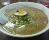 「ラーメン+煮玉子」@長浜ら〜めん とんこつ屋の写真