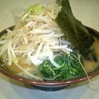 「キャベツともやしラーメン 750円」@神田ラーメン わいず 神田本店の写真