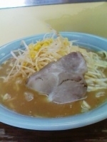 「ネギ味噌ラーメン中盛り（麺硬め）900円」@まこと家の写真