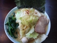 「醤油ラーメン並（680円）+キャベツ（50円）」@壱六家 大森店の写真