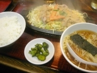 「じゅうじゅう焼きライス半ラーメン付820円」@千徳 戸越銀座店の写真