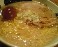 「醤油ラーメン（こってり）+味玉 \830」@きくちひろきの写真