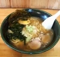 「アゴだし醤油ラーメン（650円）」@とんこつラーメン とんまるの写真