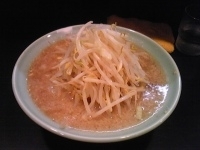 「ラーメン（ヤサイ、ニンニク）」@ラーメン 新橋店の写真