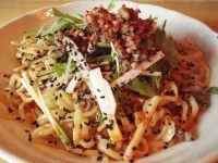 「冷し坦々麺+サービスライス 【700円】」@担々麺の写真