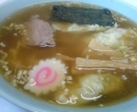 「餃子ラーメン \650」@純手打ちらーめん 萬番の写真