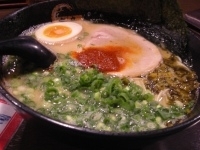 「自分仕立てラーメン800円」@康竜 秋葉原店の写真