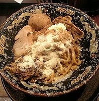 「爆盛油脂麺+麺少なめ（1玉200g）」@らーめん 平太周 味庵の写真