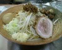 「味玉油覆麺900円（大盛り+100円）」@覆麺 智の写真