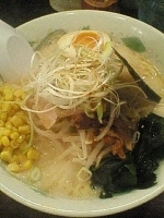 「やどり木ラーメン(1,000円)・大盛り(ランチサービス)」@ラーメンやどり木の写真