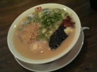「こってり長浜とんこつラーメン+味玉+替え玉」@博多餃子房 長浜食堂の写真