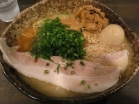 「熊本らーめん+全部のせ+サービス大盛り」@我羅奢の写真