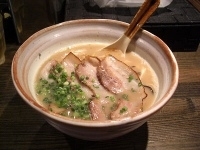 「黒豚燻チャーシュー麺」@黒豚豚骨らあめん Bamboo!Youngの写真