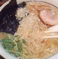 「塩らぁめん（野菜無し）+大盛+海苔」@ラーメン工房 じらい屋の写真