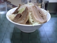 「豚ぎ朗（野菜増し+ニンニク）」@らーめん ぎょうてん屋 海老名店の写真