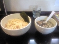 「極太つけめん（黒）」@麺堂 稲葉の写真