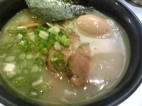 「汐そば【700円】、味玉【100円】、大盛り【100円】」@麺匠 呉屋の写真