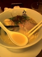 「鶏白湯 味玉」@麺処 みどりの写真