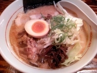 「特製ラーメン 950円」@ひごもんず 武蔵小金井店の写真