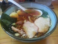 「手打ち中華+半熟煮玉子」@とら食堂の写真