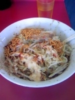 「特製まぜそば大」@ジャンクガレッジ 東大宮店の写真